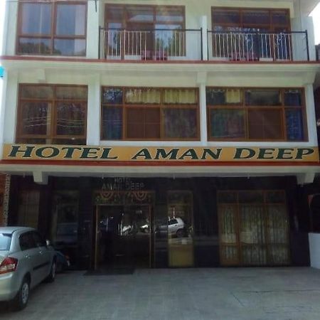 דרמסאלה Hotel Amandeep מראה חיצוני תמונה