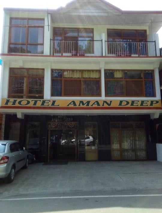דרמסאלה Hotel Amandeep מראה חיצוני תמונה