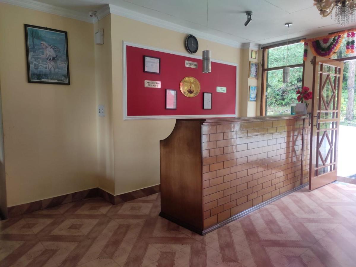 דרמסאלה Hotel Amandeep מראה חיצוני תמונה