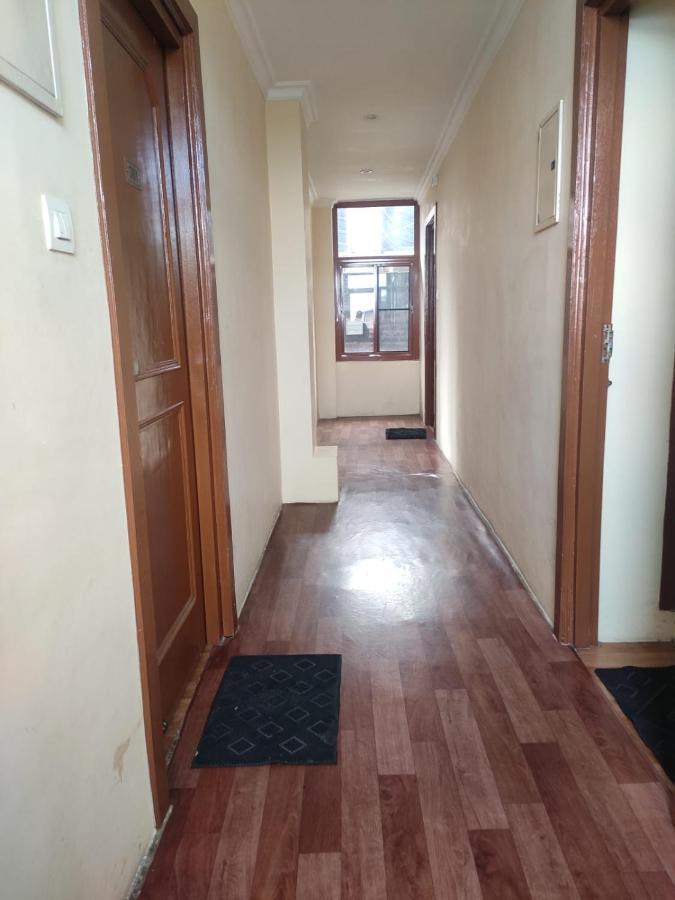 דרמסאלה Hotel Amandeep מראה חיצוני תמונה