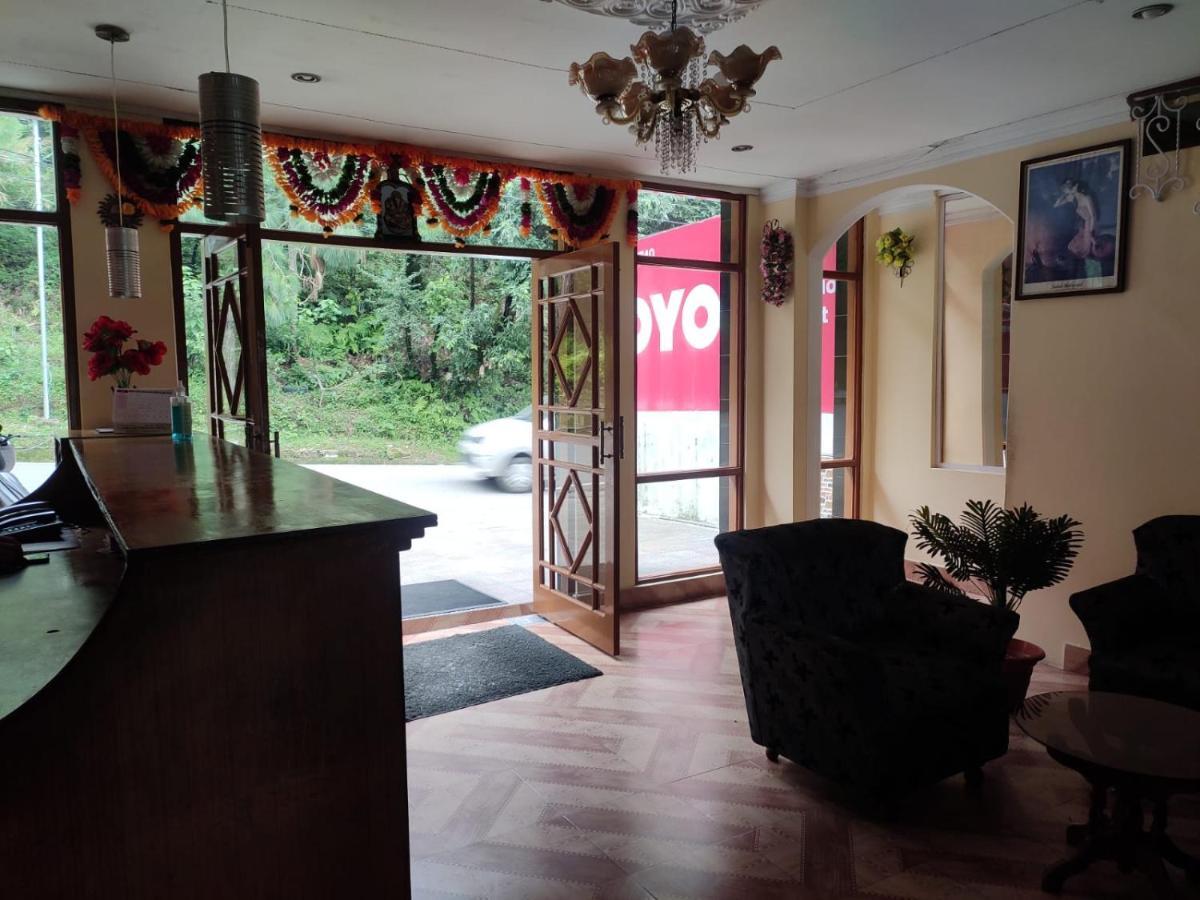 דרמסאלה Hotel Amandeep מראה חיצוני תמונה